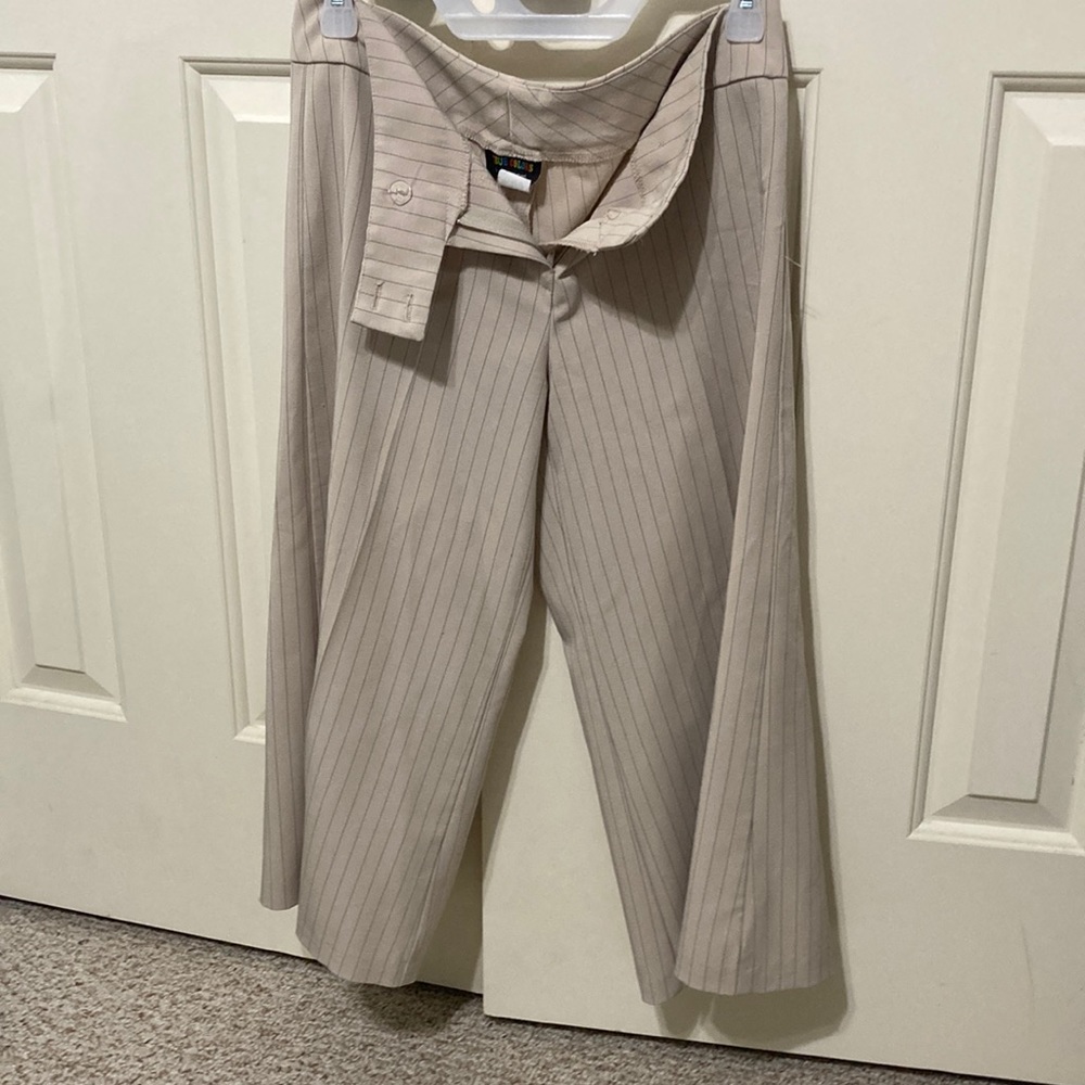 Cute pair of pants!!